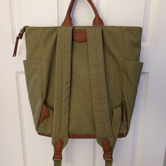 14.5" Soft Utility Square Backpack - Universal Thread - Picture 6 of 8